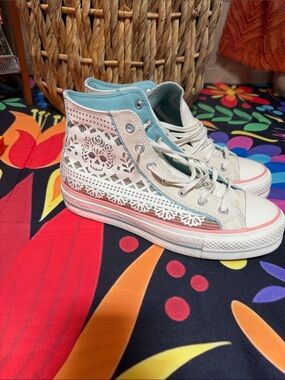 Converse High-Top Lace-Up Sneakers in White with Aqua and Pink Accents